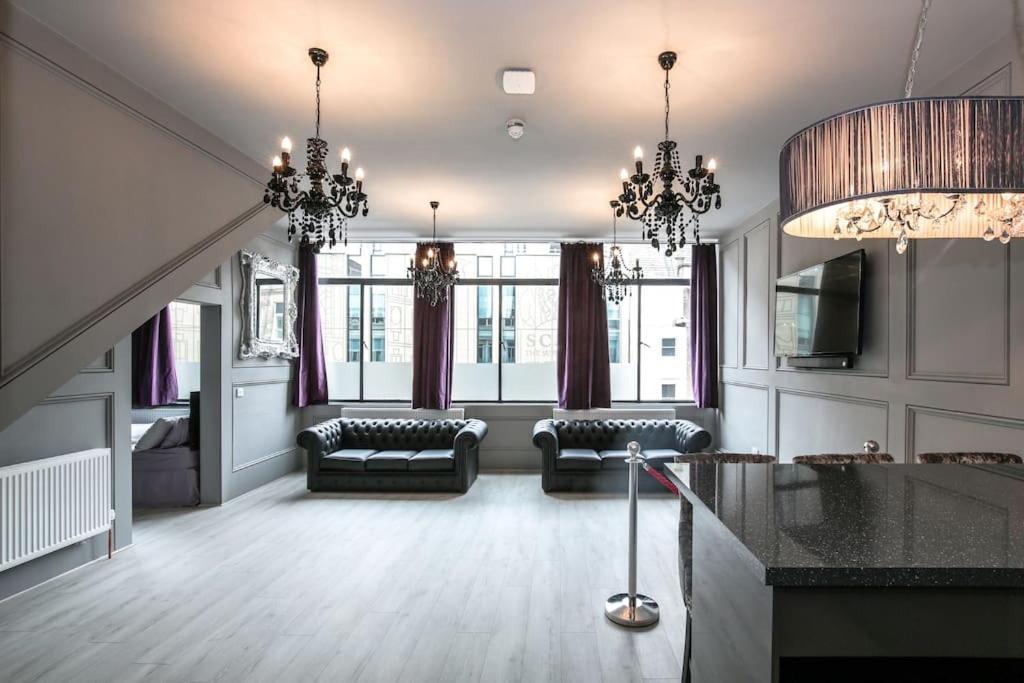 Manhattan Suite - Sleeps 24! Heart Of ลิเวอร์พูล ภายนอก รูปภาพ